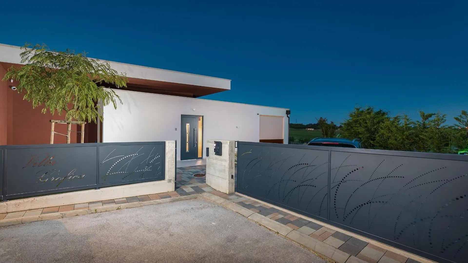 Villa Grofica - Luxury And Romance With Heated Pool, Jacuzzi, Tavern And Proximity To The Sea, Pula - Istria