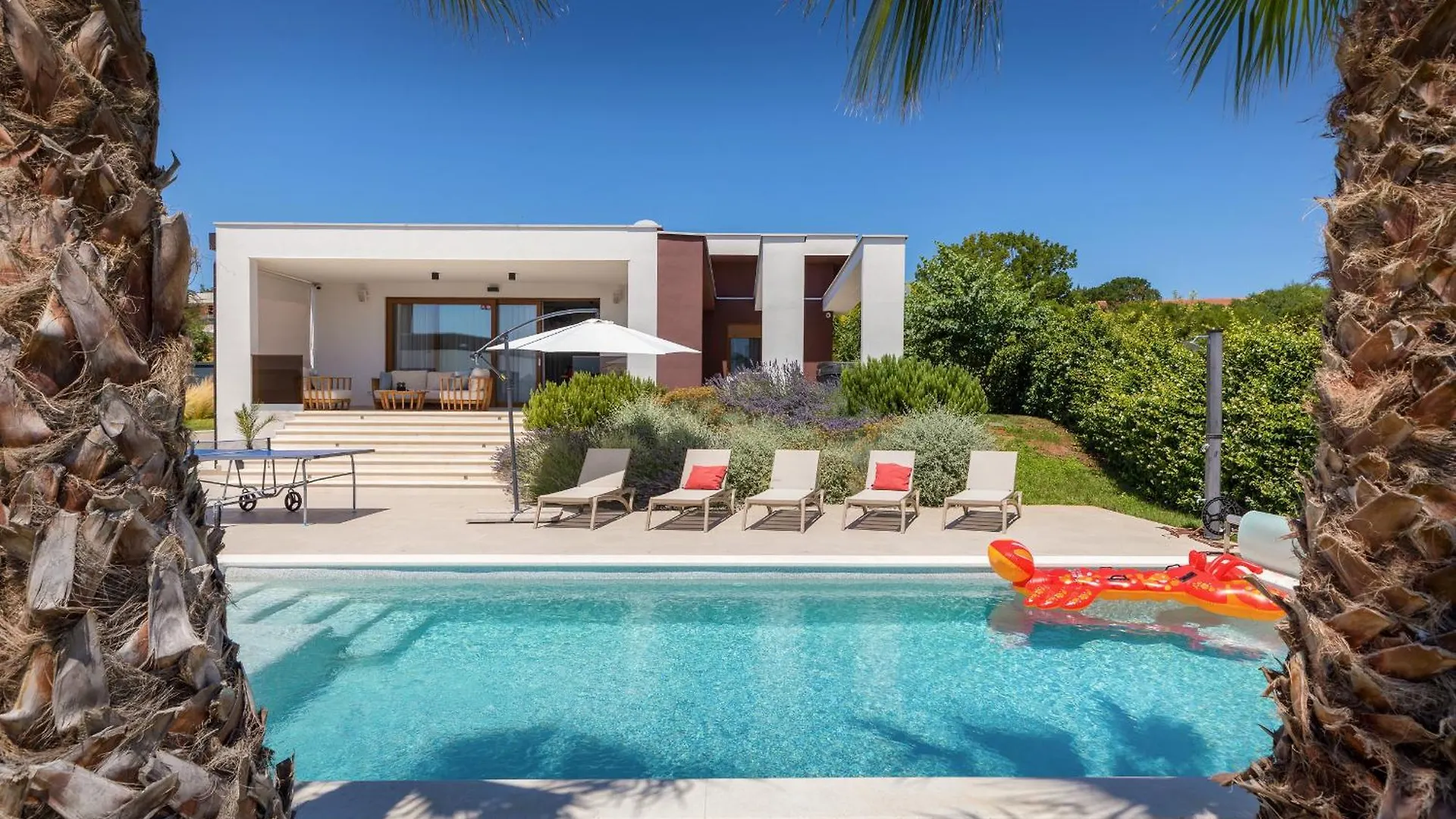 Villa Grofica - Luxury And Romance With Heated Pool, Jacuzzi, Tavern And Proximity To The Sea, Pula - Istria