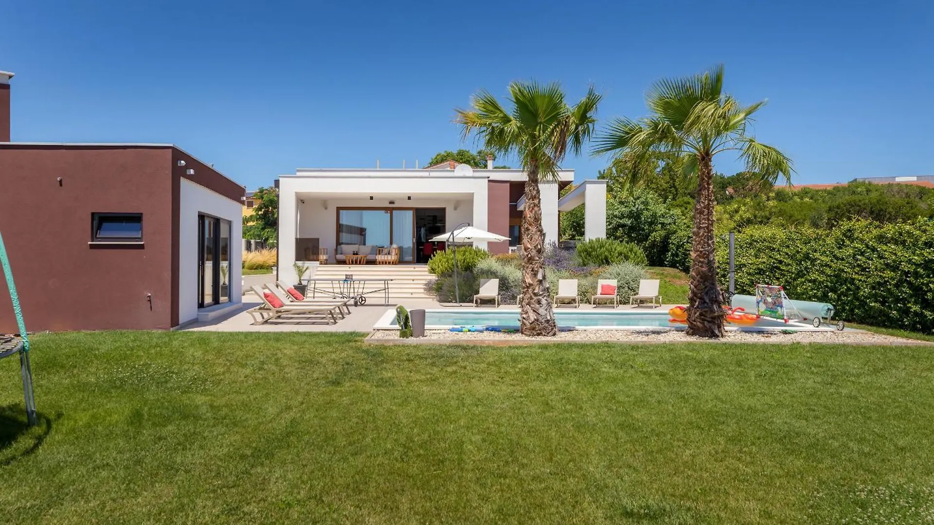 Villa Grofica - Luxury And Romance With Heated Pool, Jacuzzi, Tavern And Proximity To The Sea, Pula - Istria